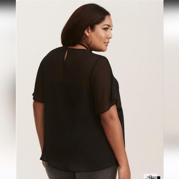 NWT Torrid Babydoll Crinkle Chiffon Lace Trim Top Sz 3, 22/24, 3X - Picture 3 of 10